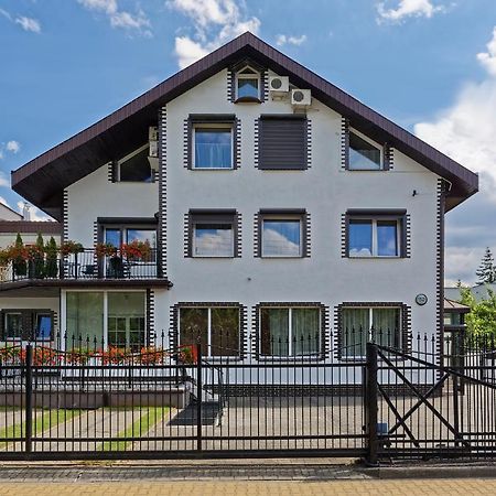 Pensjon Polska Bed and Breakfast Poznań Exteriör bild